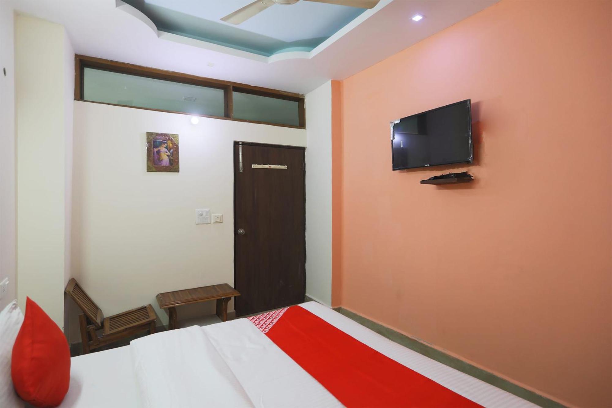 Hotel O Ashoka Inn Hotel Near Botanical Garden Noida Exterior photo
